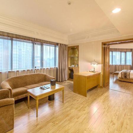 Hotel Silverland Dongguan  Eksteriør bilde