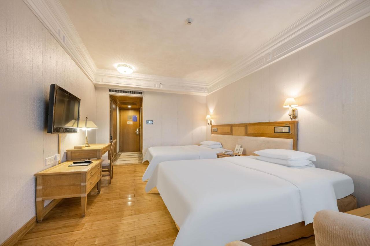 Hotel Silverland Dongguan  Eksteriør bilde