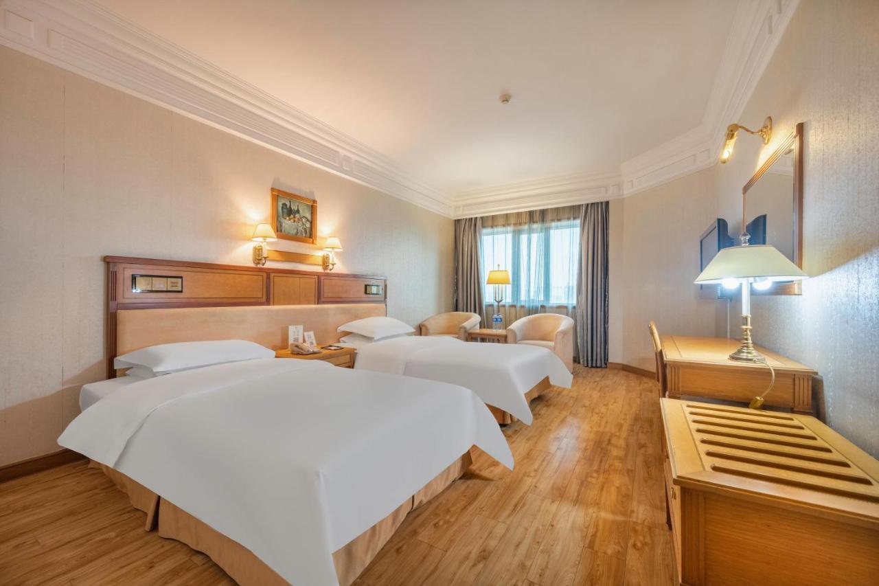 Hotel Silverland Dongguan  Eksteriør bilde