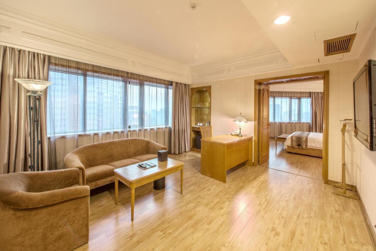 Hotel Silverland Dongguan  Eksteriør bilde